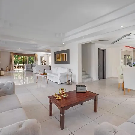 Prázdninový dům Mit Privatpool Fuer 20 Personen In Ialysos, Dodekanes Ialysos (Rhodes)