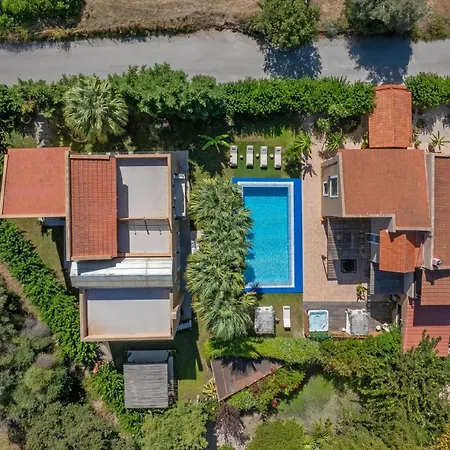 Mit Privatpool Fuer 20 Personen In Ialysos, Dodekanes * 伊利索斯